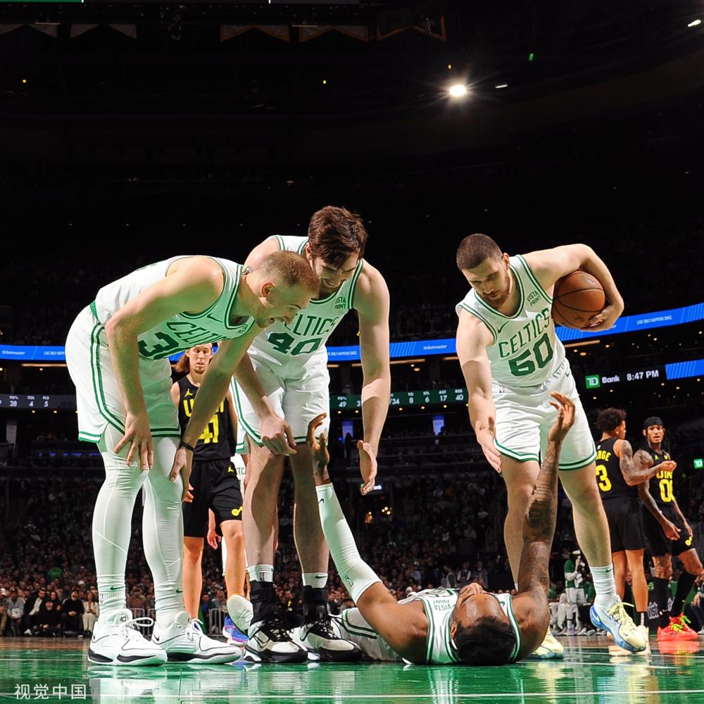 为球队撕开 为球队撕开