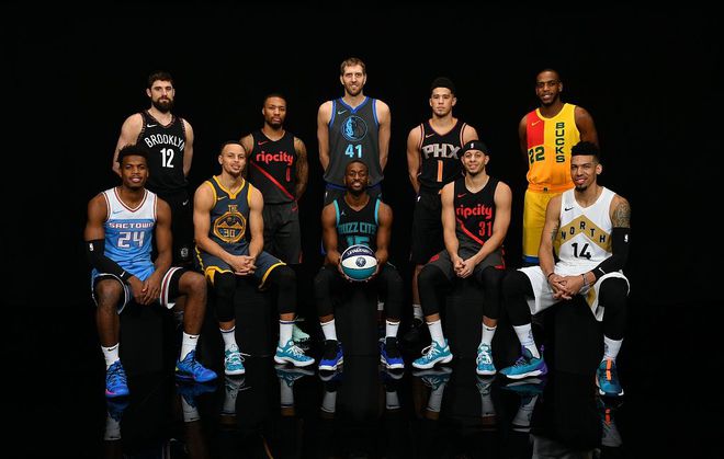 在比赛尾声 在比赛尾声